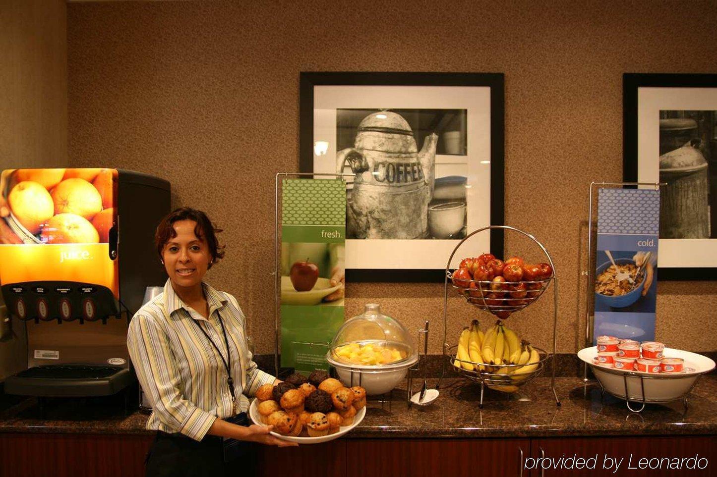 Hampton Inn By Hilton Boston/Cambridge Restaurant bilde