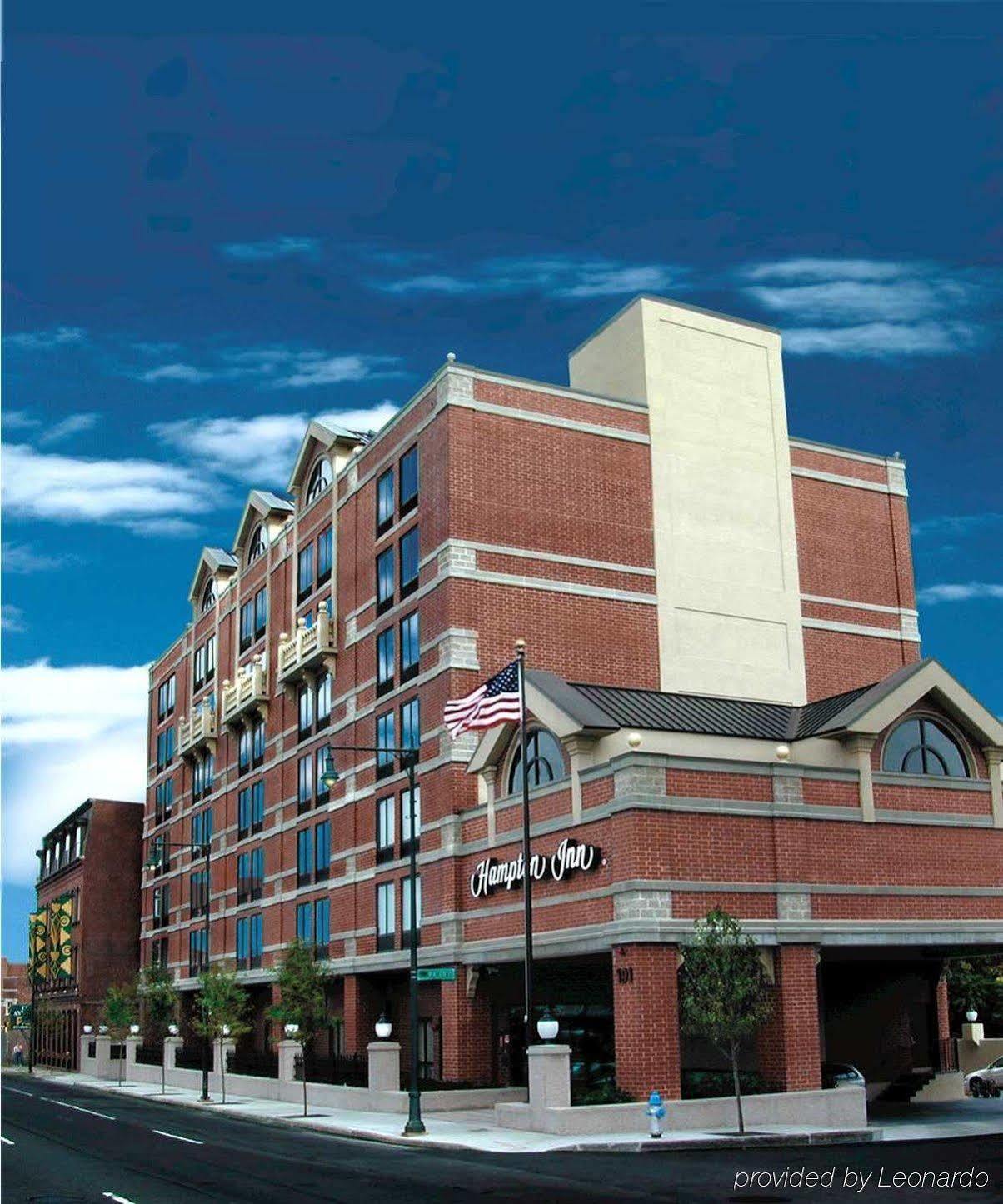 Hampton Inn By Hilton Boston/Cambridge Eksteriør bilde