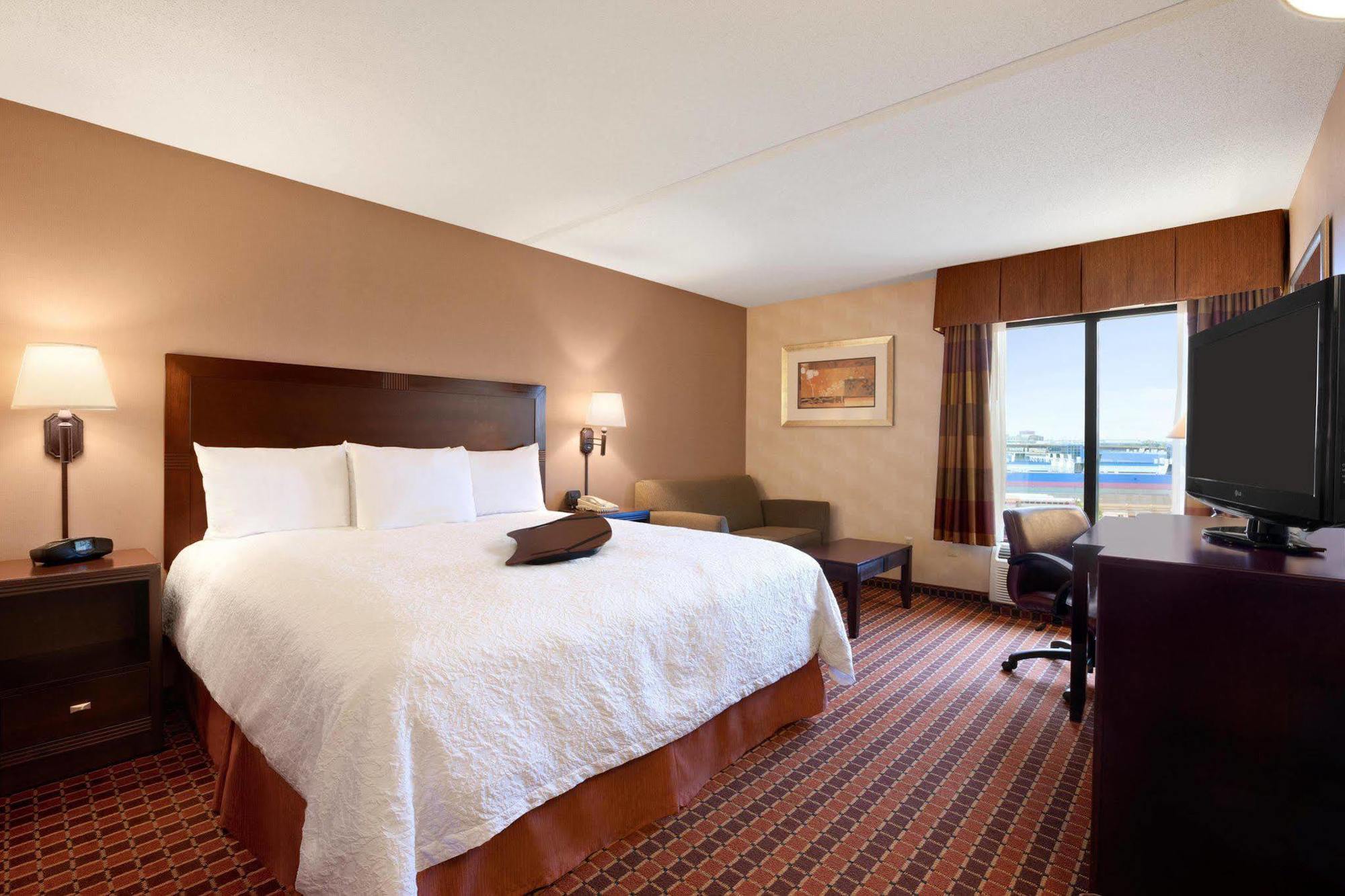 Hampton Inn By Hilton Boston/Cambridge Eksteriør bilde